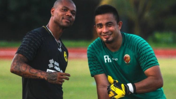 Hilton Moreira dan Ferry Rotinsulu saat sesi latihan Sriwijaya FC dalam persiapan untuk Liga 2 2019. (Foto: instagram.com/ferry.rotinsulu) Copyright: instagram.com/ferry.rotinsulu