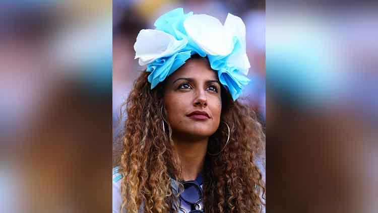 Suporter timnas Argentina saat menyaksikan laga Qatar vs Argentina dalam fase grup Copa America di Arena do Gremio (23/06/19). Chris Brunskill/Fantasista/Getty Images