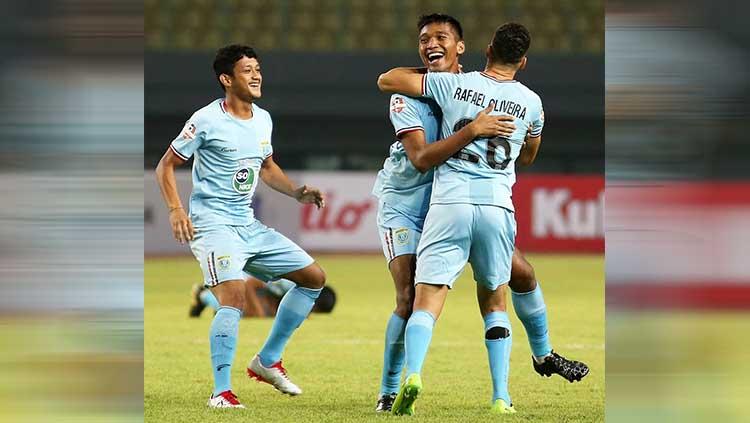 Muhammad Zaenuri pencetak gol persela Copyright: Instagram/@perselafc