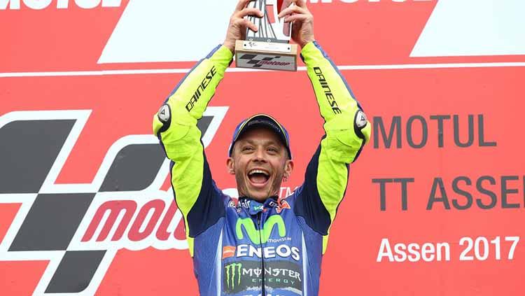 Valentino Rossi saat juara MotoGP Assen Belanda 2017 silam.