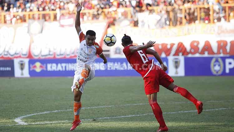 Suasana pertandingan Persija Jakarta vs Borneo FC di Stadion Wibawa Mukti, Cikarang, Sabtu (29/06/19). Foto: Herry Ibrahim/INDOSPORT Copyright: Herry Ibrahim/INDOSPORT