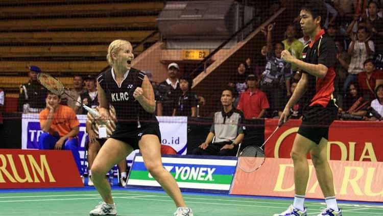 Hendra Setiawan saat berpasangan dengan Anastasia Russkikh Copyright: facebook.com/Hendra-Setiawan-Anastasia-Russkikh