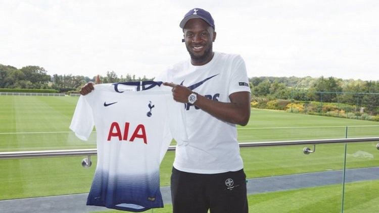 Tanguy Ndombele resmi diperkenalkan sebagai pemain baru Tottenham Hotspur Copyright: Twitter/@SpursOfficial