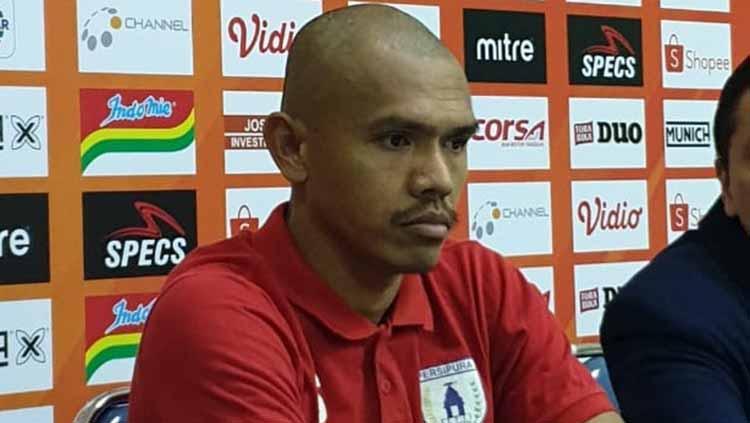 Bek senior klub Liga 1 2020 Persipura Jayapura, Ricardo Salampessy, mengungkapkan jika dirinya adalah seorang Milanisti (fans klub AC Milan) sejak dulu.