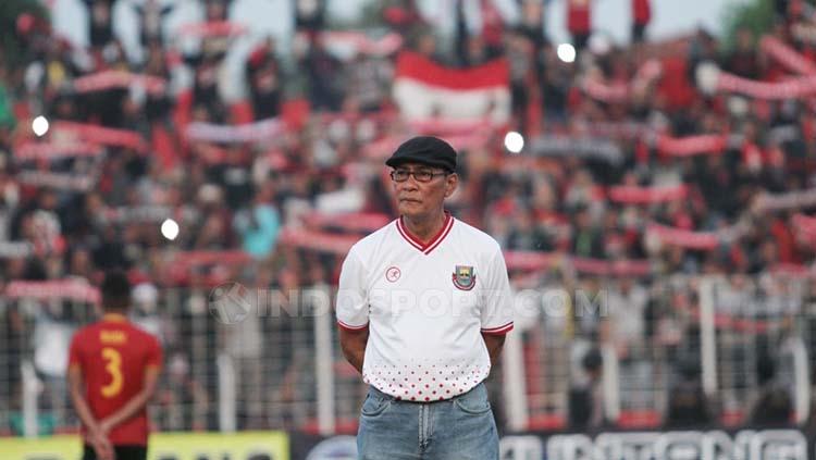 Pelatih Persibat Batang, Freddy Muli Copyright: Alvin Syaptia Pratama/INDOSPORT