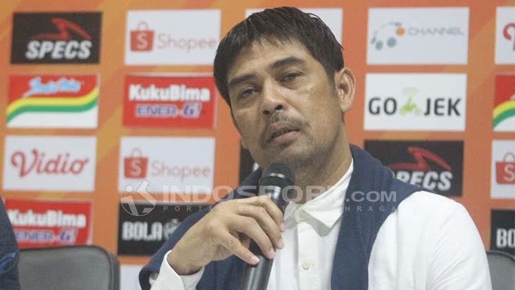 Pelatih klub Liga 1 Persela Lamongan, Nilmaizar saat ini masih menunggu kedatangan pemain barunya Brian Ferreira.