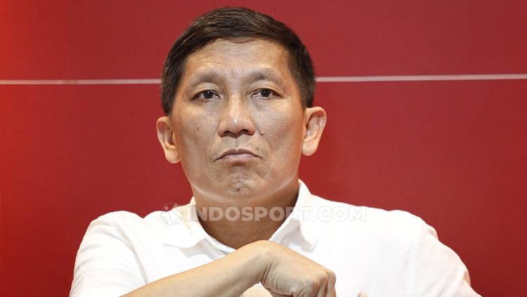 Direktur Olahraga Persija Jakarta, Ferry Paulus, menanggapi isu terkini di PSSI (Herry Ibrahim/INDOSPORT).