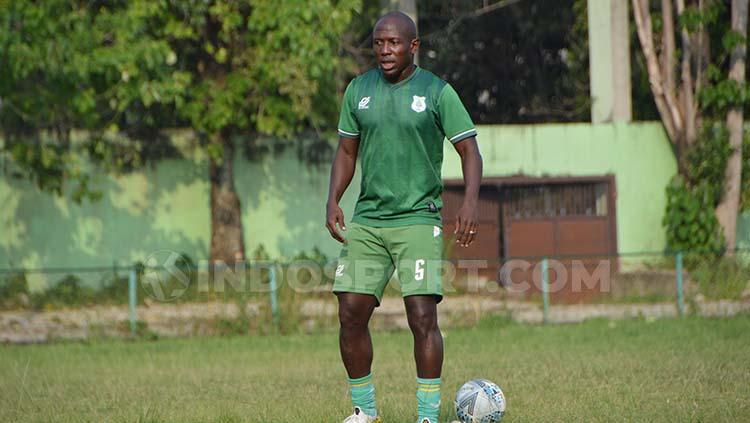 Mantan pemain naturalisasi PSMS, Mamadou Diallo.
