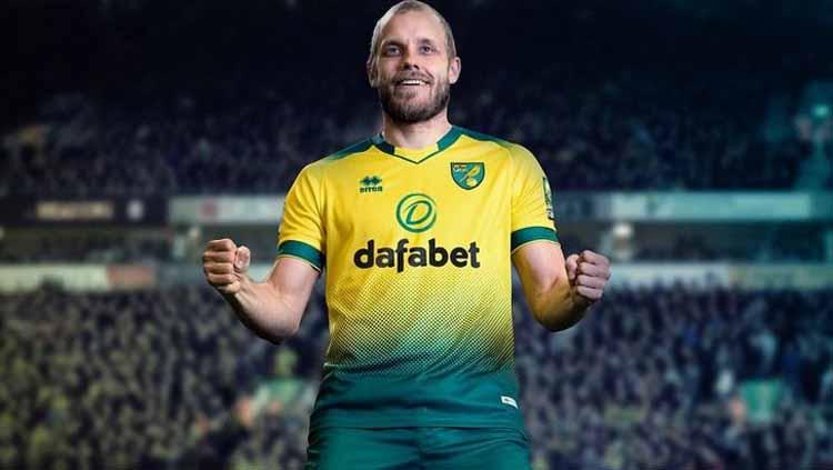 Jersey Home Norwich City 2019/20 Copyright: fourfourtwo