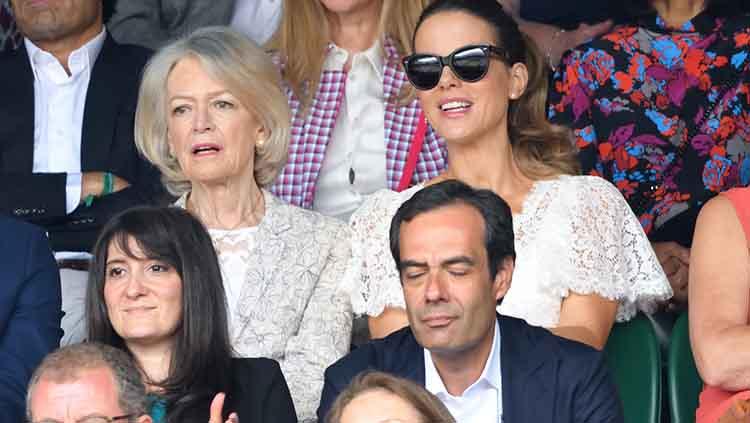 Aktris Kate Beckinsale ikut menonton laga final Wimbledon 2019 antara Roger Federer vs Novak Djokovic. Karwai Tang/Getty Images