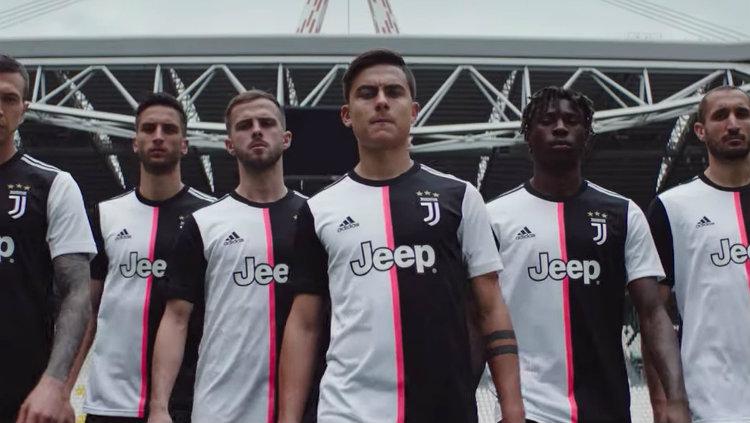 Juventus Skuat 2019/20 Copyright: www.blackwhitereadallover.com