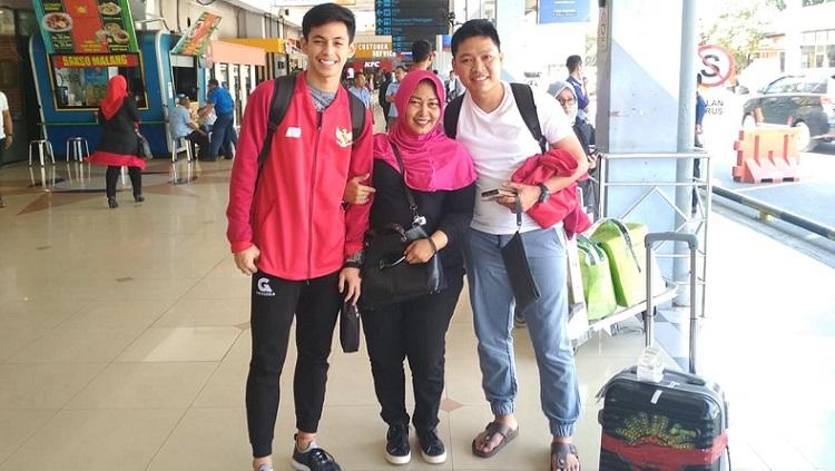 Kapten timnas Futsal U-20, Rizki Xavier (kiri), memiliki tips sehat untuk mencegah terjadinya penularan virus corona yang kini telah memasuki Indonesia. - INDOSPORT