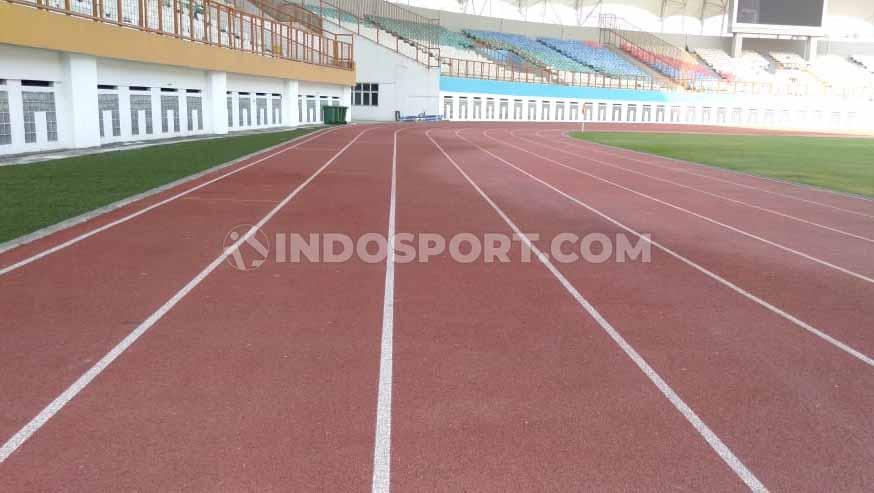 Arena yang kerap dipakai untuk latihan lari dan pemanasan sebelum pertandingan oleh Timnas Indonesia.