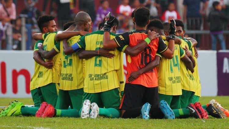 Skuat Persewar Waropen di Liga 2 2019. Copyright: Twitter/@Liga2Match