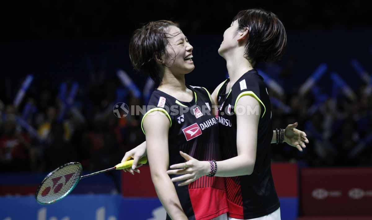 Pasangan Yuki Fukushima/Sayaka Hirota memastikan tiket ke final Denmark Open 2020 usai mengalahkan pasangan Christine Busch/Amalie Schulz pada Sabtu (17/10/20). - INDOSPORT