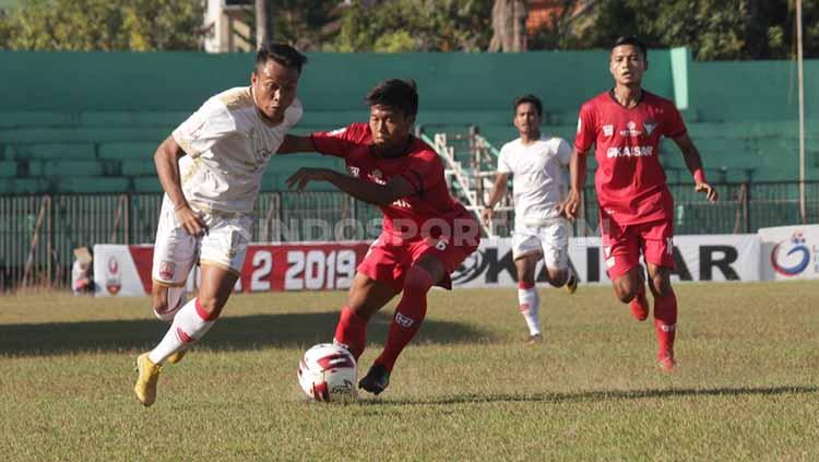 Situasi pertandingan Persis Solo vs Madura FC di Stadion Ahmad Yani, Sumenep, Sabtu (20/7/19).