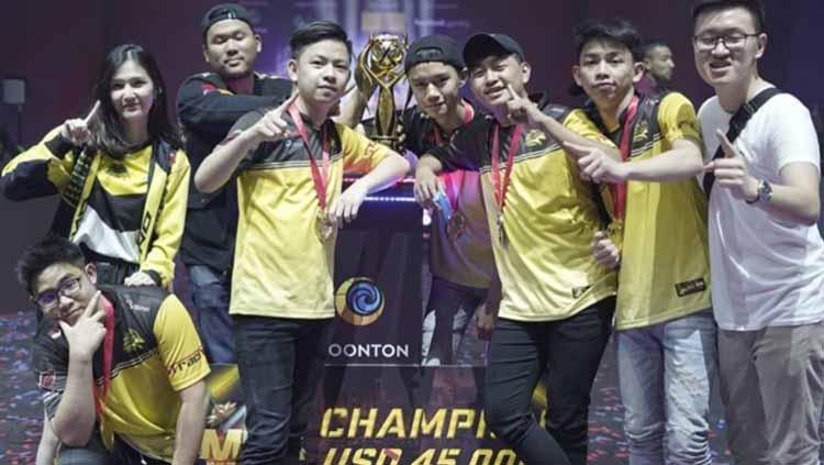 Tim wakil Indonesia, ONIC Esports, saat berhasil meraih juara MSC 2019 lalu. - INDOSPORT