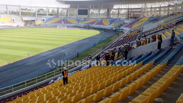 Renovasi Stadion Manahan Solo sudah mencapai 80 persen. Copyright: Ronald Seger Prabowo/INDOSPORT