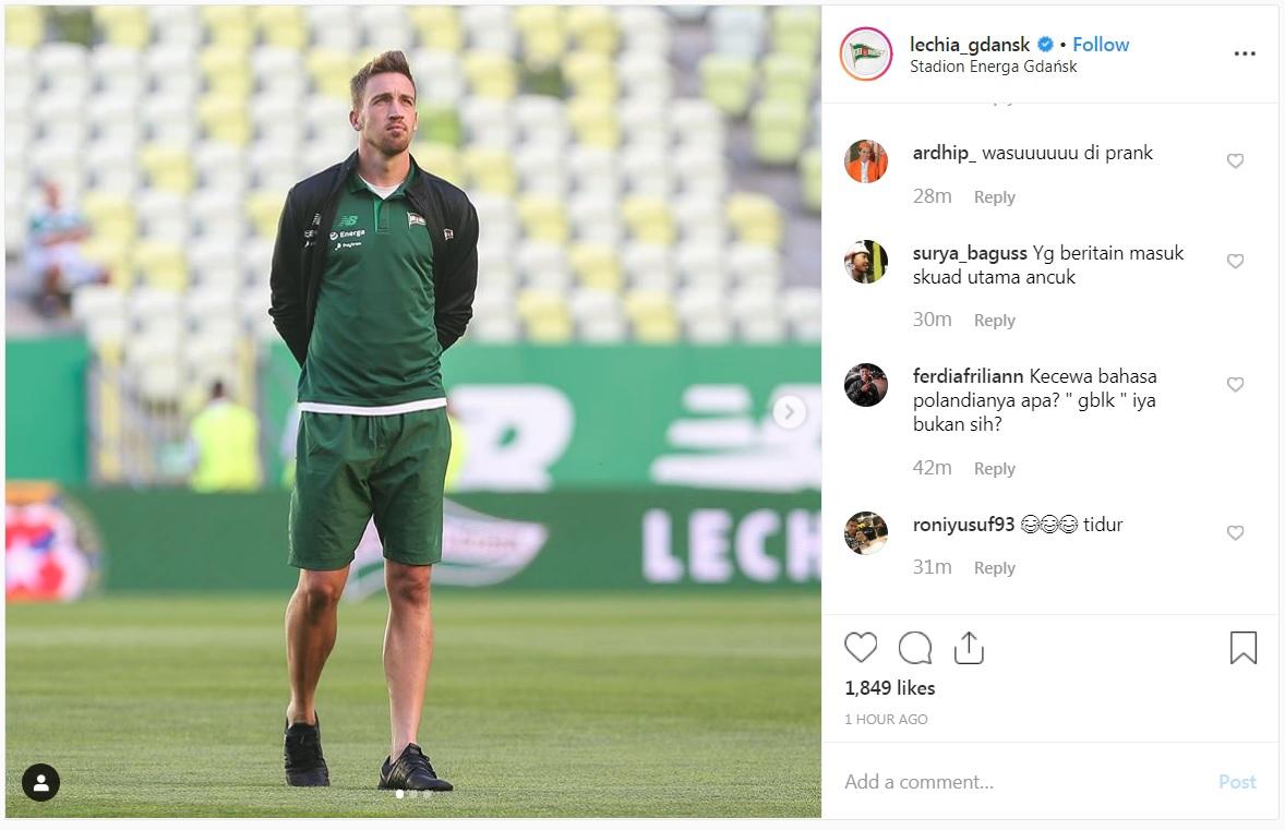 Netizen Indonesia membanjiri kolom komentar Instagram Lechia Gdansk, karena kecewa Egy Maulana Vikri tidak dimainkan di Liga Europa. Copyright: Instagram.com/lechia_gdansk.