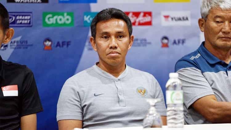 Pelatih Timnas Indonesia U-16, Bima Sakti mengaku puas melihat penampilan anak didiknya dalam laga uji coba lawan PSBK Blitar. - INDOSPORT