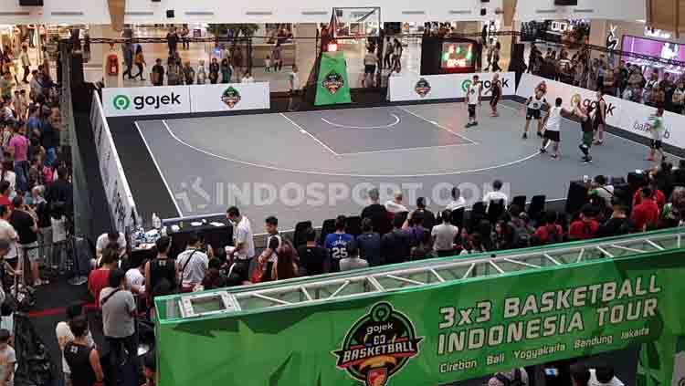 Ramainya penonton yang ingin melihat langsung pertandingan IBL Gojek 3x3 2019 Seri Bandung.