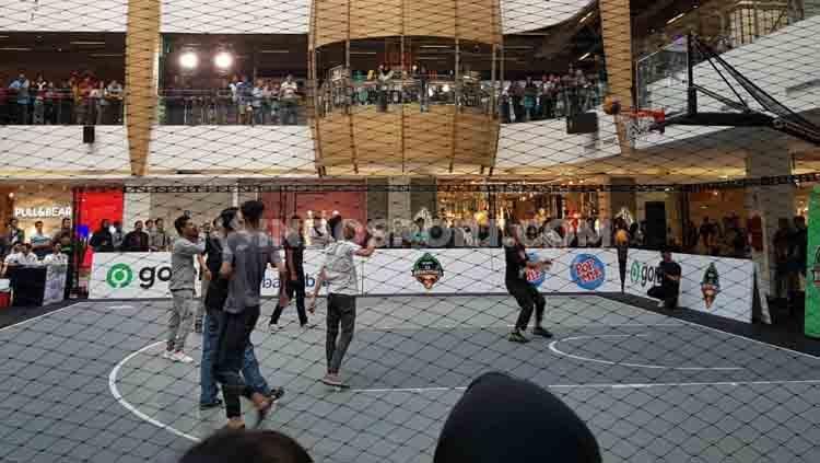 Situasi pertandingan IBL Gojek 3x3 2019 Seri Bandung.