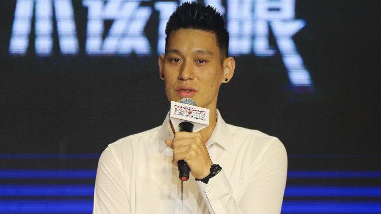 Pemain Toronto Raptors, Jeremy Lin, dalam acara di Shanghai, China. - INDOSPORT