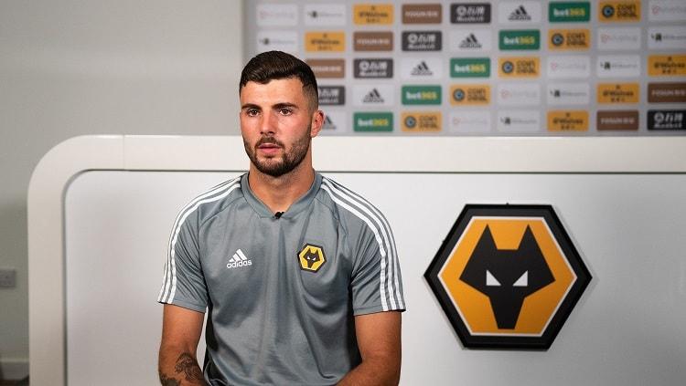 Wolverhampton Wanderers resmi mendatangkan penyerang muda AC Milan, Patrick Cutrone. Copyright: wolves.co.uk