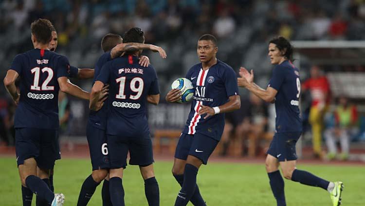 Kemenangan Paris Saint-Germain di pekan perdana Ligue 1 Prancis diwarnai hujatan fans mereka yang ditujukan pada Neymar. - INDOSPORT
