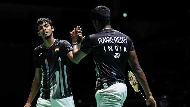 Pasangan India, Satwiksairaj Rankireddy/Chirag Shetty dalam ajang Japan Open 2019 di Chofu, Jepang. Shi Tang/Getty Images - INDOSPORT