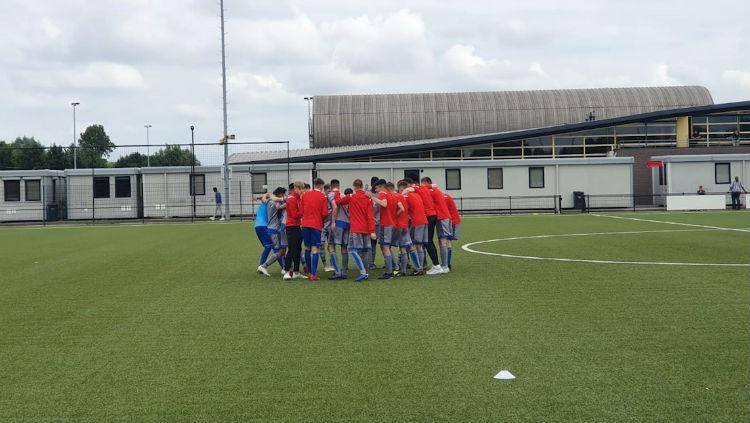 Jack Brown Bersama Lincoln FC U-18 melakukan tour pramusim di Belanda