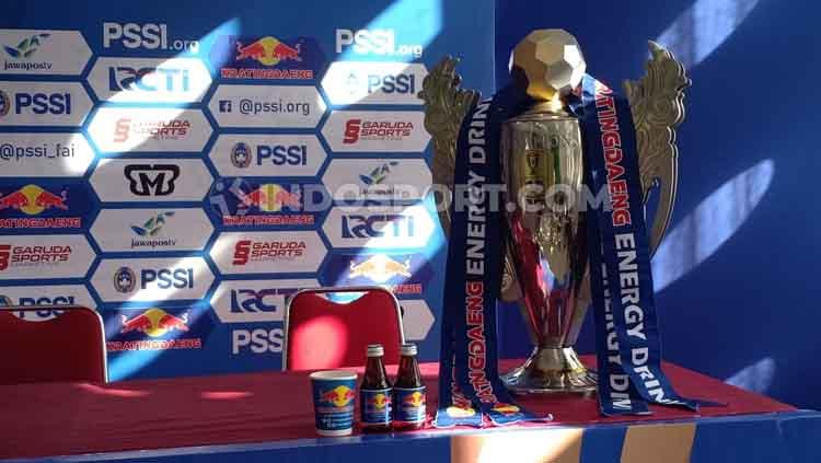 Trofi Piala Indonesia jelang final PSM Makassar vs Persija Jakarta. - INDOSPORT