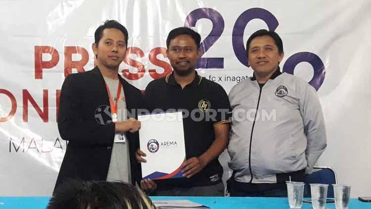 Kerja sama Arema FC dengan Inagata (web development) dalam pengelolaan website official klub.