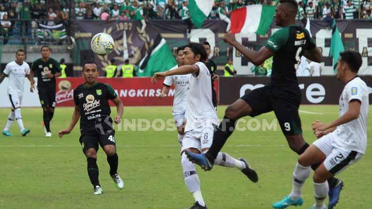 Laga antara Persebaya vs Madura United di babak 8 besar Piala Indonesia 2019.
