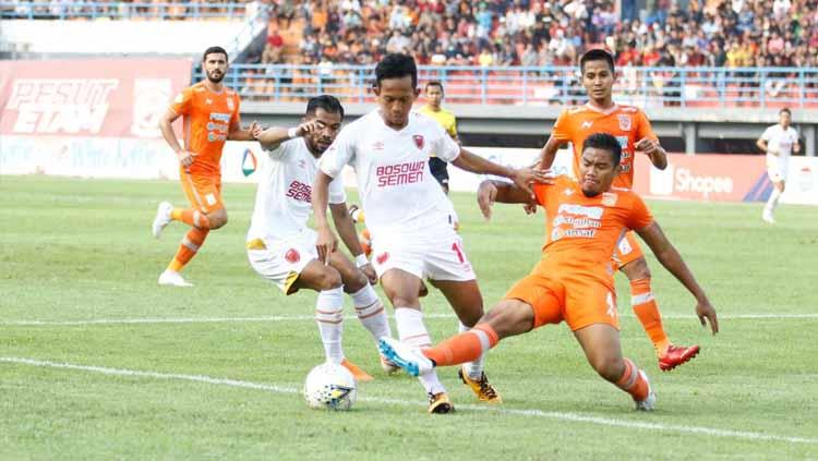 Pertandingan antara PSM Makassar vs Borneo FC, Sabtu (10/08/19). Foto: Media PSM Makassar