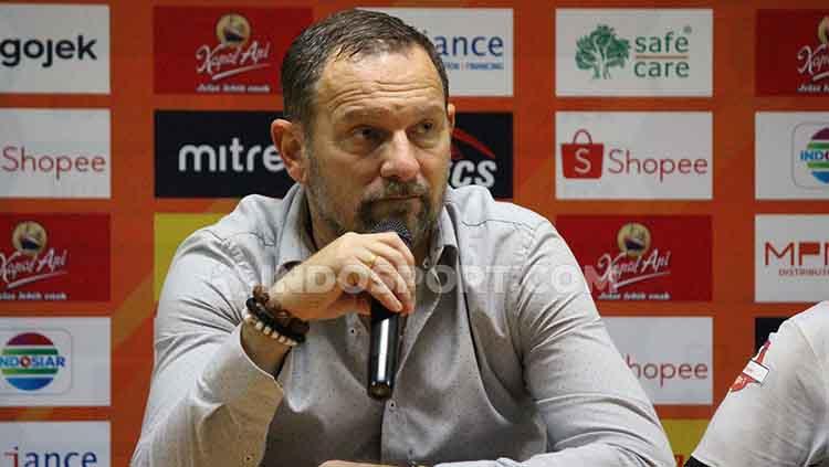 Dejan Antonic saat konfrensi pers, Sabtu (10/8/19).