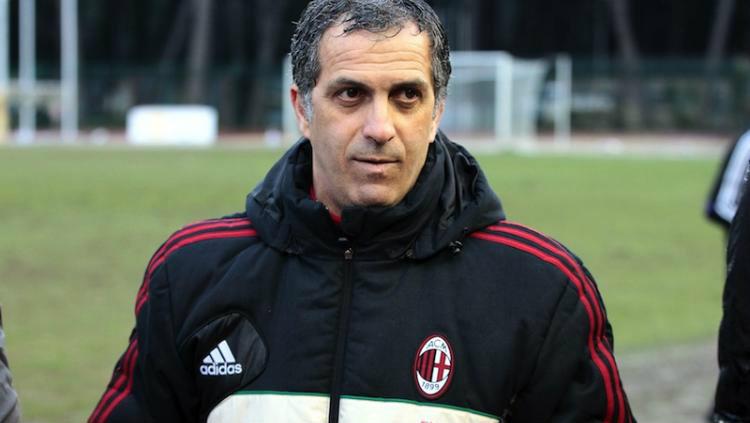 Aldo Dolcetti saat melatih AC Milan Primavera. Copyright: Calciomercato