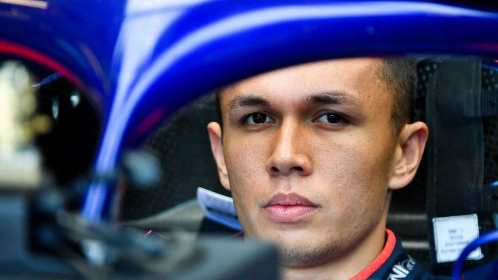 Alex Albon, pembalap Thailand yang akan memperkuat tim F1 Red Bull - INDOSPORT