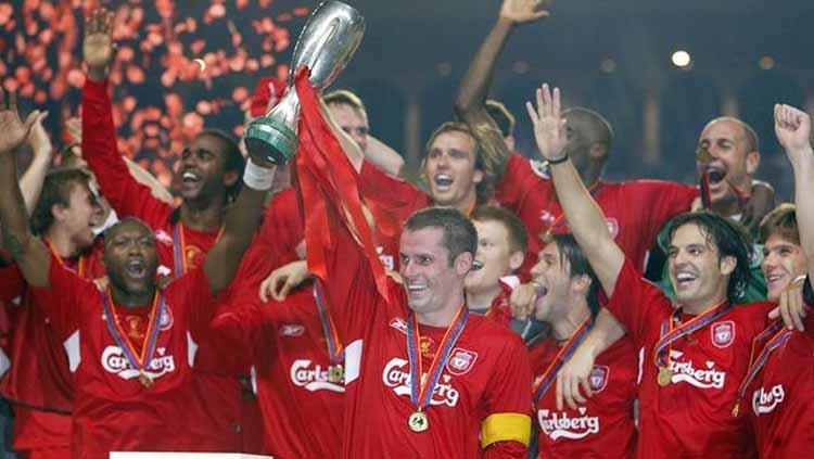 Liverpool saat merayakan kemenangan sebegai juara Piala Super 2005 - INDOSPORT