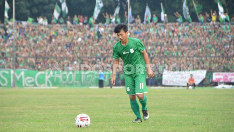Eks gelandang Timnas Indonesia U-19, Muhammad Iqbal, mengungkapkan kebahagiaannya usai bergabung dengan klub Liga 3 Korea Selatan (K3 League), Cheongju FC. - INDOSPORT
