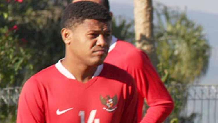 Eks pemain timnas Indonesia dan bintang Persipura Jayapura, Stevie Bonsapia, turut mengomentari kepindahan Imanuel Wanggai ke Borneo FC.