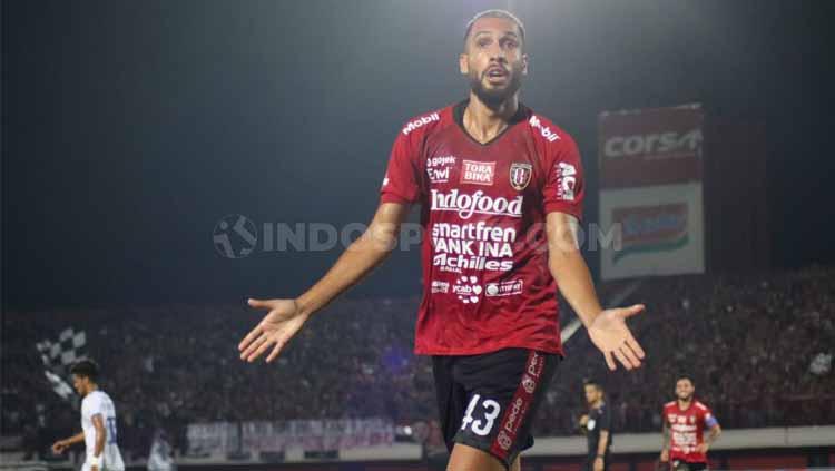 Willian Pacheco akan ditugaskan Bali United untuk menjaga pergerakan Marko Simic di laga kontra Persija Jakarta, Minggu (6/3/22).
