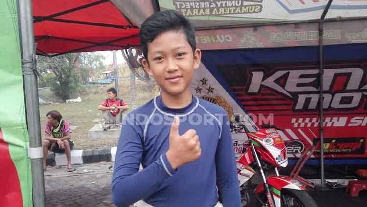 M. Laksmana, pembalap usia 11 tahun dari Kenzie 22 SKS RCB Uma Proliner TK Racing, yang terjun di Honda Dream Cup Pekanbaru 2019, Minggu (25/08/19) - INDOSPORT