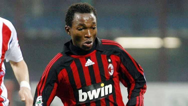 Kingsley Umunegbu saat berseragam AC Milan. Copyright: sport.gentside