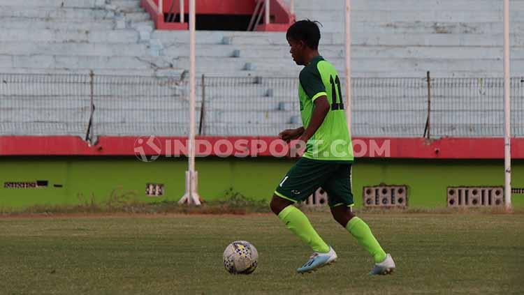 Moch Supriadi saat berlatih di Stadion Gelora Delta, Sidoarjo pada Senin (26/8/19).