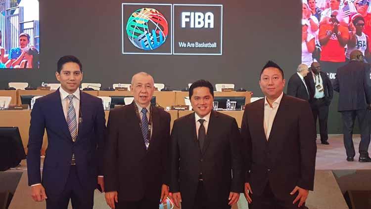 Federasi Bola Basket Dunia (FIBA), menerima laporan PP Perbasi soal persiapan FIBA World Cup 2023. Zainal Hasan/INDOSPORT. - INDOSPORT