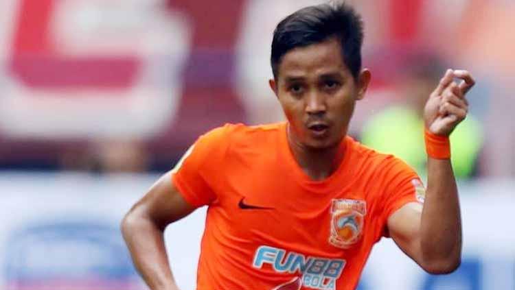 Bek kiri Borneo FC, Abdul Rachman, mengaku senang bisa kembali merasakan atmofer pertandingan setelah cukup lama absen akibat cedera. - INDOSPORT