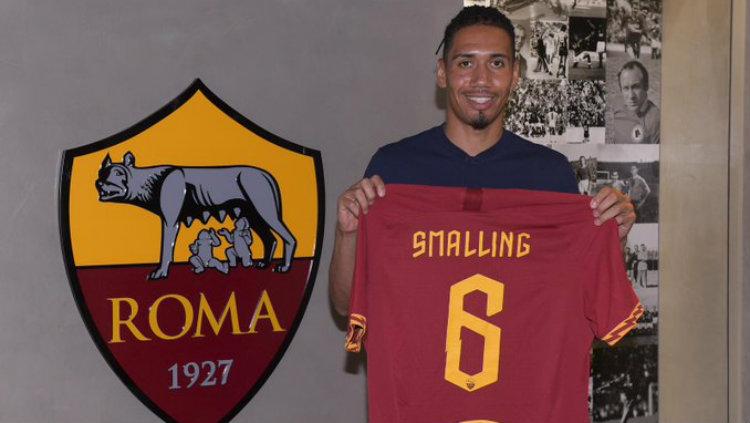 Chris Smalling resmi gabung AS Roma. Copyright: Twitter.com/chirssmalling