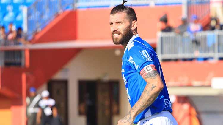 Bek Badak Lampung FC, Bojan Malisic saat masih berseragam Persib Bandung.