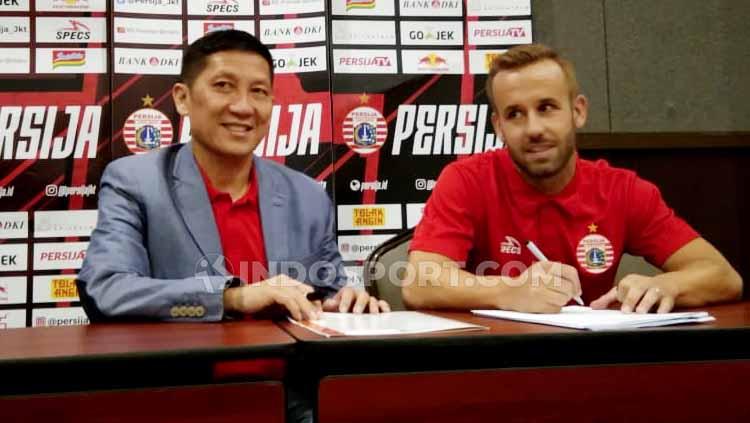 Joan Tomas (kanan) disebutkan akan menerima fasilitas mewah dari Persija Jakarta.